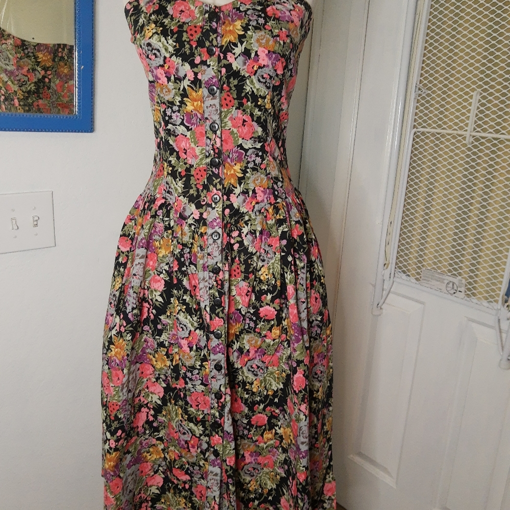 1980s floral halter stress S